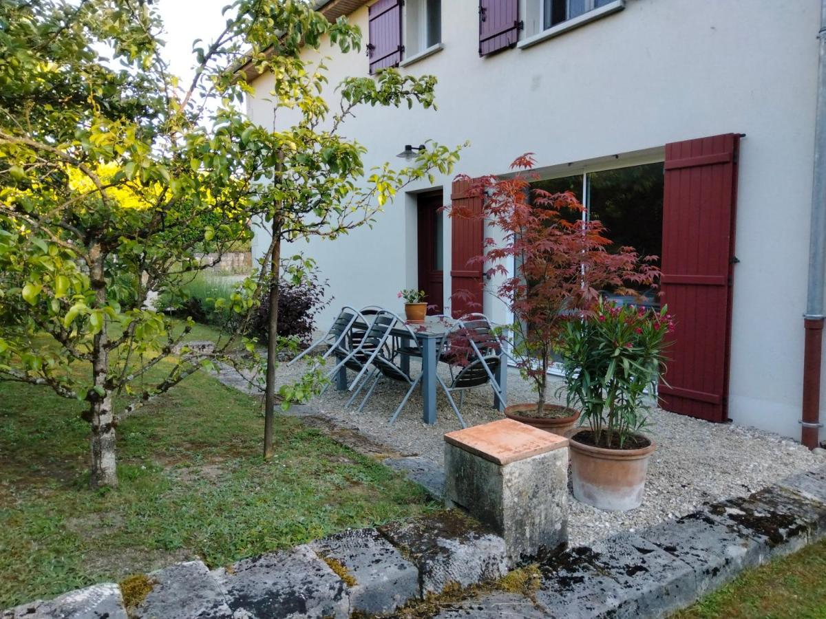 Au Saint-Amand Bed & Breakfast Poissons Exterior photo